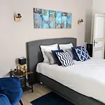 Le Domaine De La Tour Des Vents 4* ברגרק
