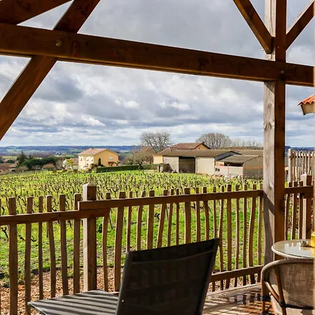 Le Domaine De La Tour Des Vents Bed & Breakfast