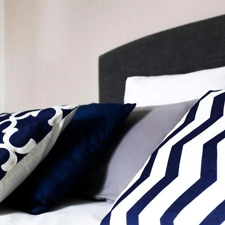 Le Domaine De La Tour Des Vents Bed & Breakfast Bergerac