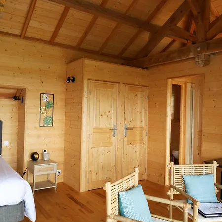 Bed & Breakfast Le Domaine De La Tour Des Vents