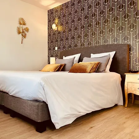 Le Domaine De La Tour Des Vents Bed & Breakfast Bergerac