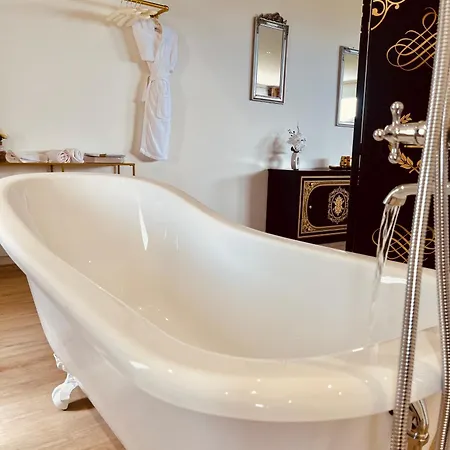 Bed & Breakfast Le Domaine De La Tour Des Vents Bergerac