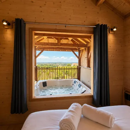 Le Domaine De La Tour Des Vents Bed & Breakfast Bergerac