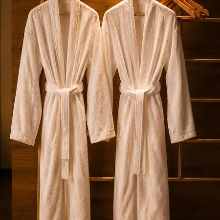 Bed & Breakfast Le Domaine De La Tour Des Vents 4*