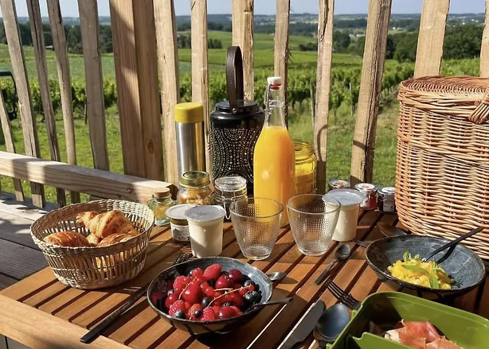 Le Domaine De La Tour Des Vents 4*